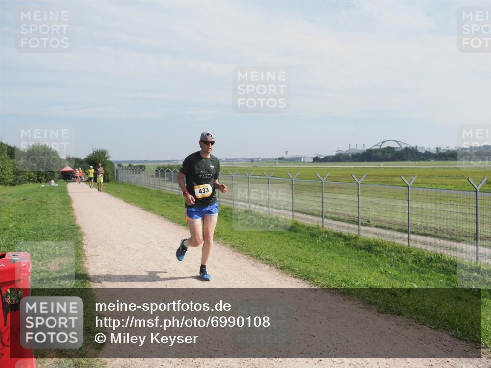 08.09.2024 - Airport Race Miley Keyser http://msf.ph/oto/6990108 08.09.2024 12:07:20 Laufen OLYMPUS, DIGITAL, CAMERA meine-sportfotos.de