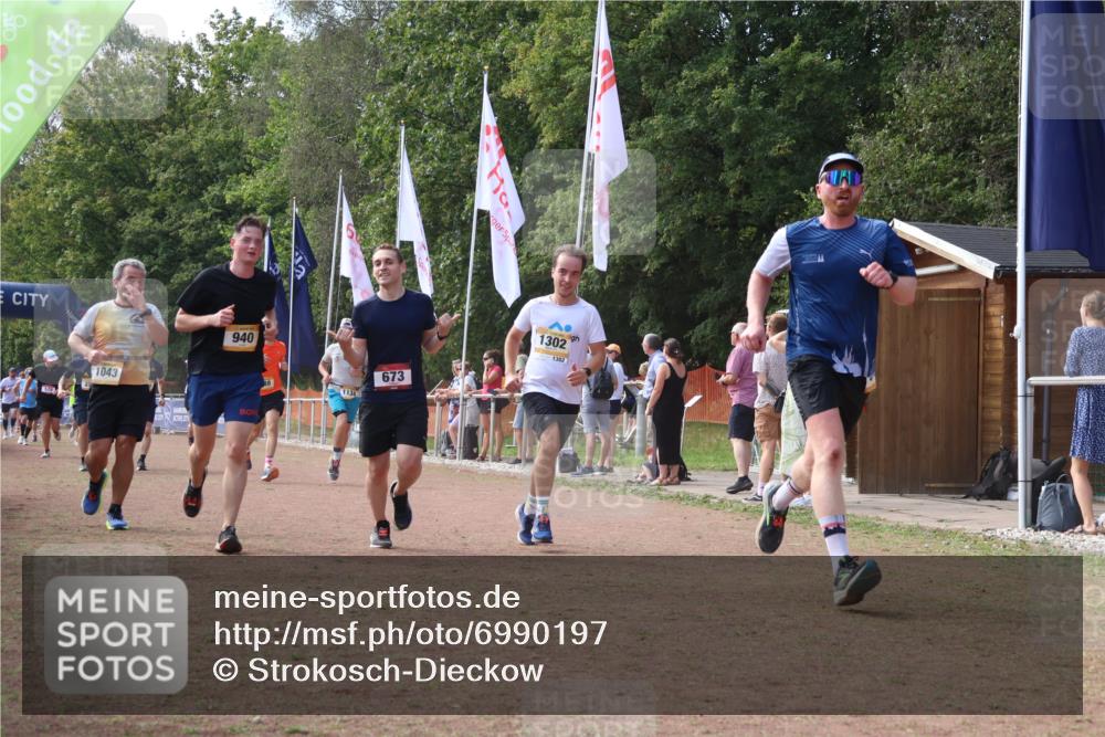 08.09.2024 - Airport Race Strokosch-Dieckow http://msf.ph/oto/6990197 08.09.2024 12:33:40 Ziel 251, 252, 253, 330, 526, 576, 579, 673, 938, 940, 1043, 1134, 1302, 3124 meine-sportfotos.de