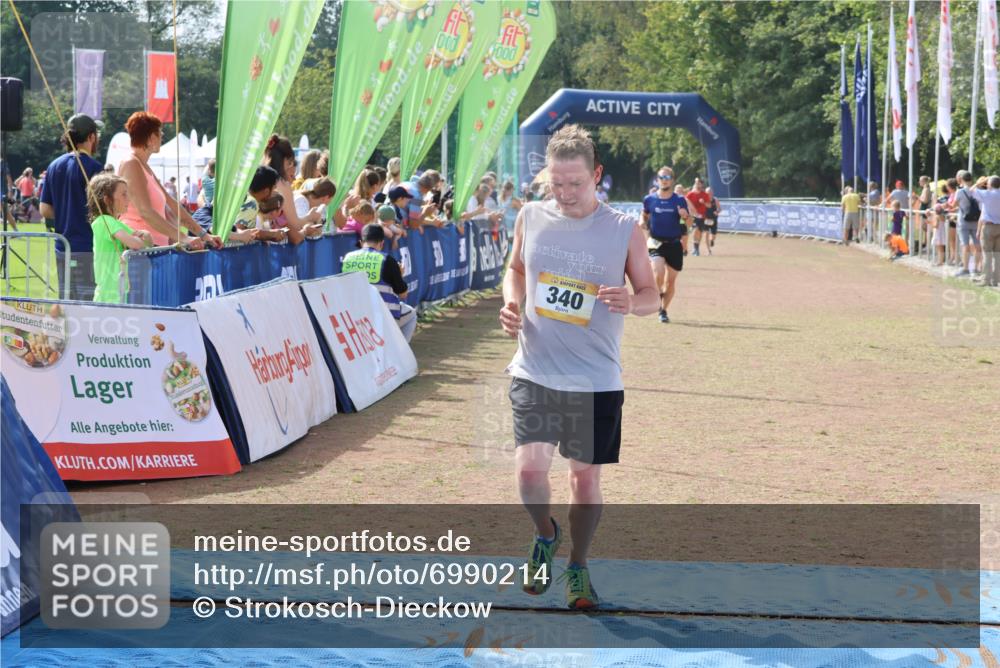 08.09.2024 - Airport Race Strokosch-Dieckow http://msf.ph/oto/6990214 08.09.2024 12:23:53 Ziel 340, 491, 986, 1186, 1335 meine-sportfotos.de