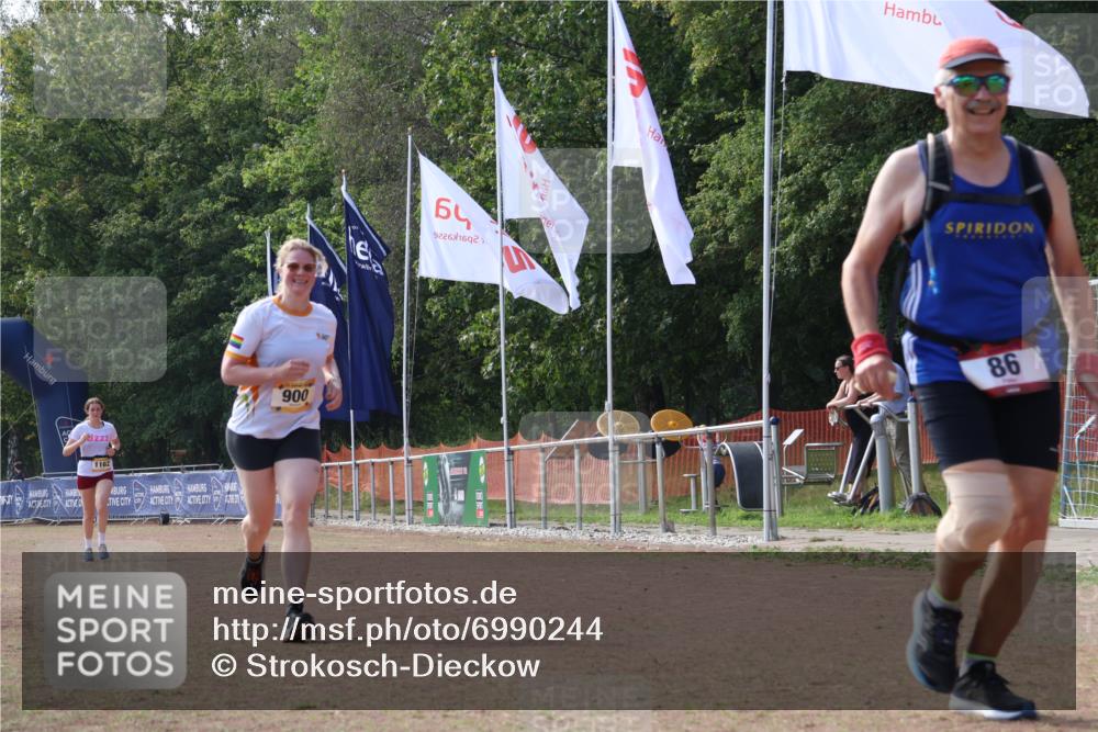 08.09.2024 - Airport Race Strokosch-Dieckow http://msf.ph/oto/6990244 08.09.2024 13:05:46 Ziel 86, 900, 1162 meine-sportfotos.de