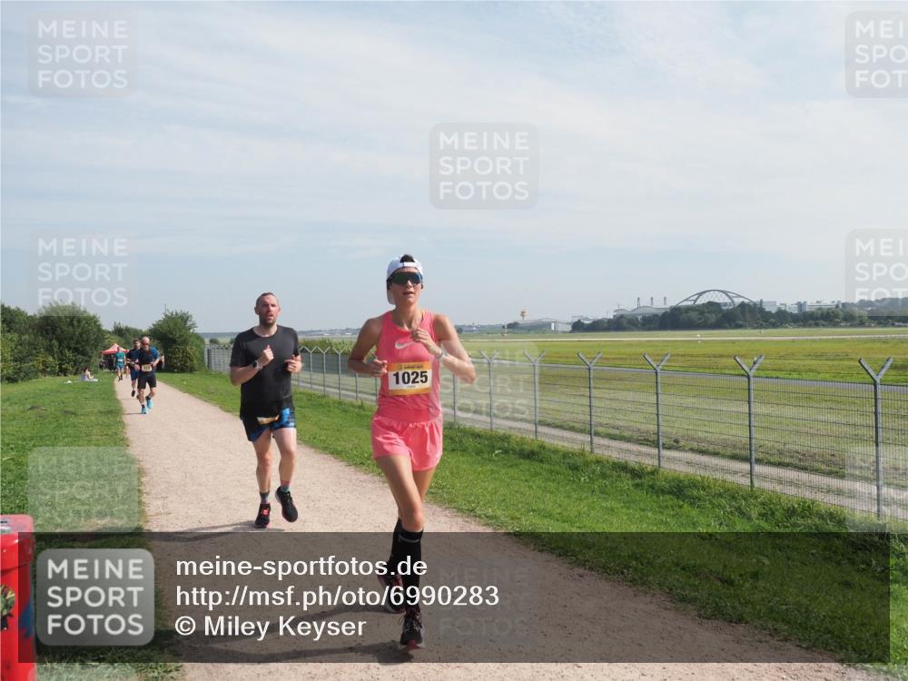 08.09.2024 - Airport Race Miley Keyser http://msf.ph/oto/6990283 08.09.2024 12:07:55 Laufen OLYMPUS, DIGITAL, CAMERA meine-sportfotos.de