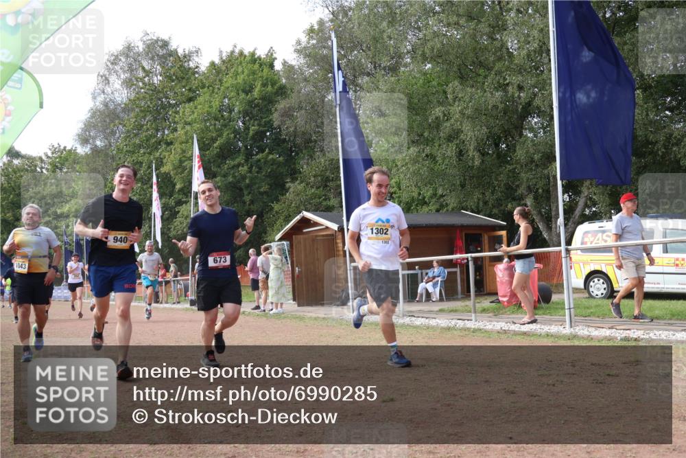 08.09.2024 - Airport Race Strokosch-Dieckow http://msf.ph/oto/6990285 08.09.2024 12:33:41 Ziel 251, 252, 253, 330, 526, 576, 579, 673, 938, 940, 1043, 1134, 1302, 3124 meine-sportfotos.de