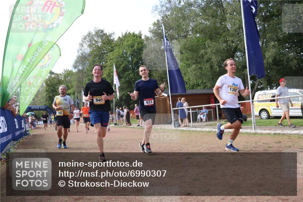 08.09.2024 - Airport Race Strokosch-Dieckow http://msf.ph/oto/6990307 08.09.2024 12:33:42 Ziel 193, 251, 252, 253, 330, 526, 576, 579, 673, 938, 940, 1043, 1102, 1134, 1302, 3124 meine-sportfotos.de