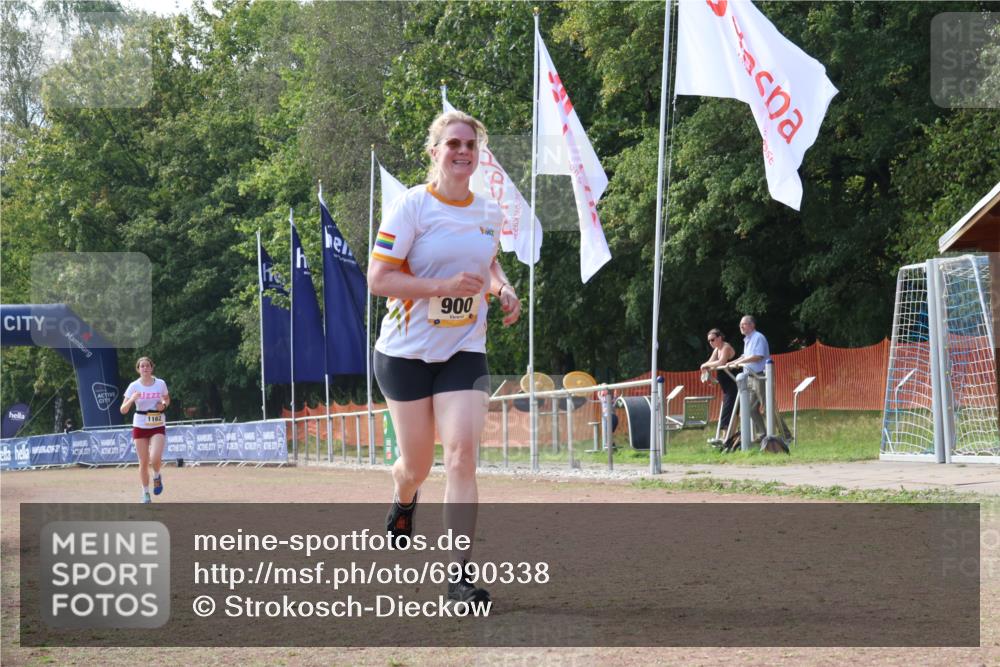08.09.2024 - Airport Race Strokosch-Dieckow http://msf.ph/oto/6990338 08.09.2024 13:05:48 Ziel 86, 900, 1162 meine-sportfotos.de