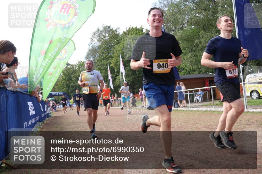 08.09.2024 - Airport Race Strokosch-Dieckow http://msf.ph/oto/6990350 08.09.2024 12:33:42 Ziel 193, 251, 252, 253, 330, 526, 576, 579, 673, 938, 940, 1043, 1102, 1134, 1302, 3124 meine-sportfotos.de