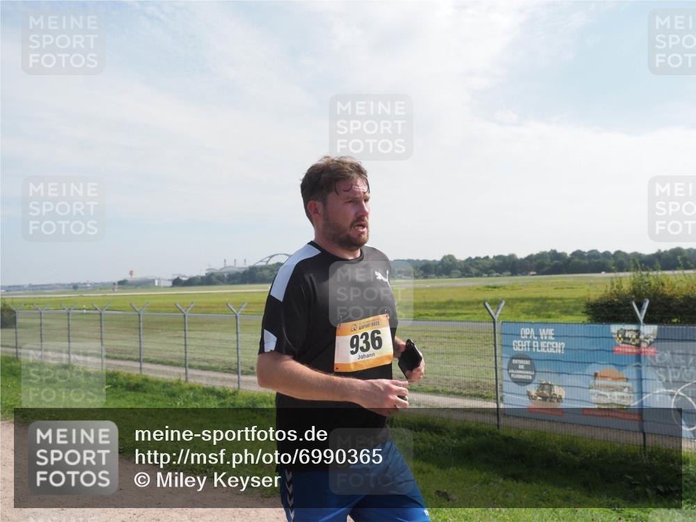 08.09.2024 - Airport Race Miley Keyser http://msf.ph/oto/6990365 08.09.2024 12:08:03 Laufen OLYMPUS, DIGITAL, CAMERA meine-sportfotos.de