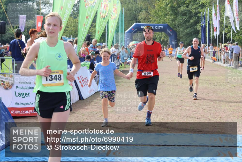 08.09.2024 - Airport Race Strokosch-Dieckow http://msf.ph/oto/6990419 08.09.2024 12:24:06 Ziel 327, 598, 841, 1186, 1348 meine-sportfotos.de