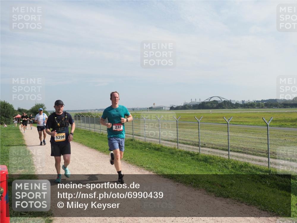 08.09.2024 - Airport Race Miley Keyser http://msf.ph/oto/6990439 08.09.2024 12:08:20 Laufen OLYMPUS, DIGITAL, CAMERA meine-sportfotos.de