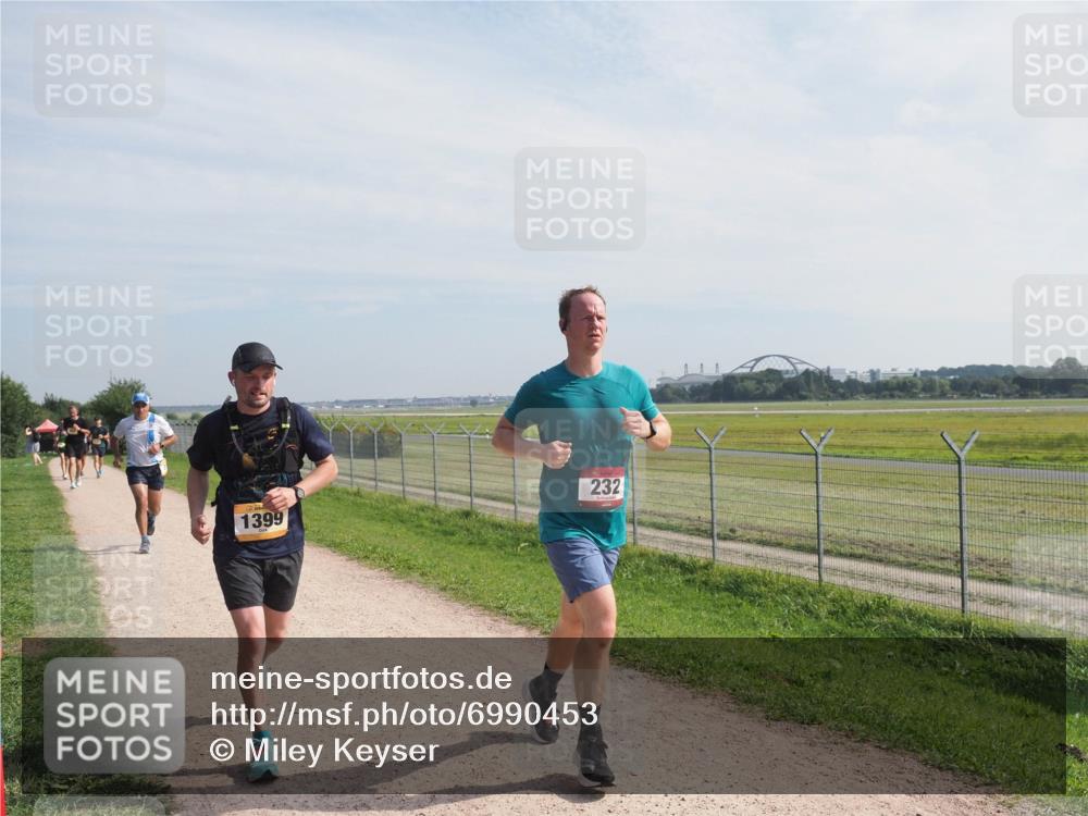 08.09.2024 - Airport Race Miley Keyser http://msf.ph/oto/6990453 08.09.2024 12:08:20 Laufen OLYMPUS, DIGITAL, CAMERA meine-sportfotos.de