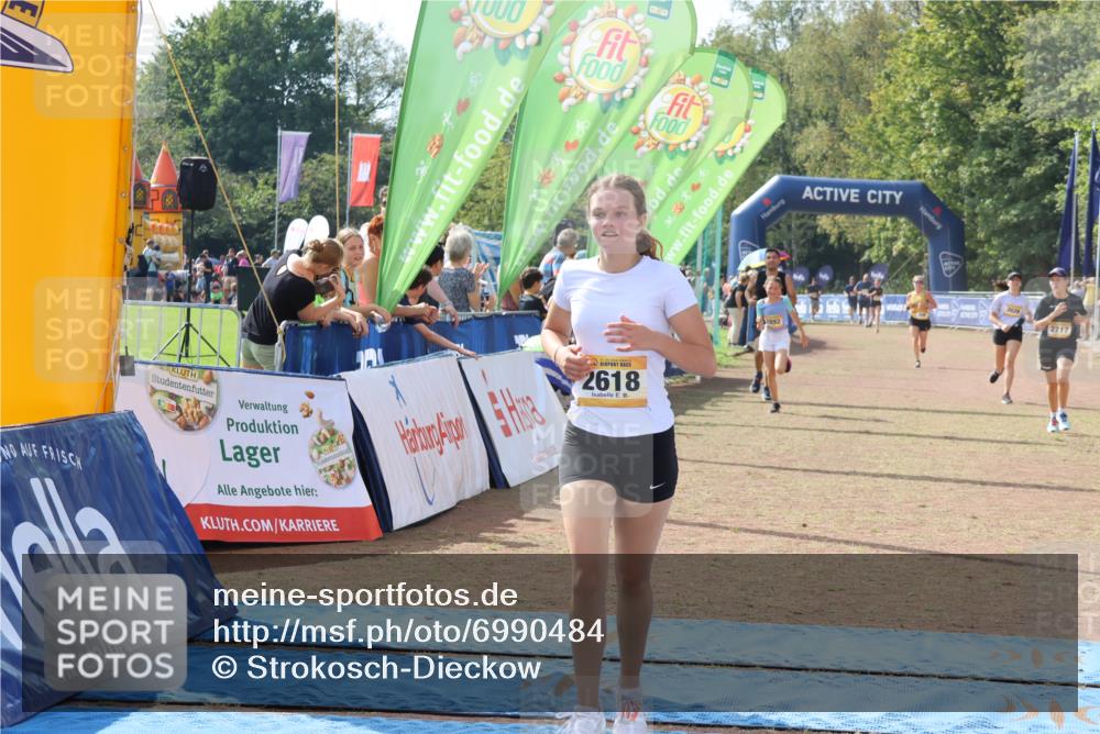 08.09.2024 - Airport Race Strokosch-Dieckow http://msf.ph/oto/6990484 08.09.2024 12:11:27 Ziel 285, 2618, 2717, 2860, 2891, 2892, 3039 meine-sportfotos.de