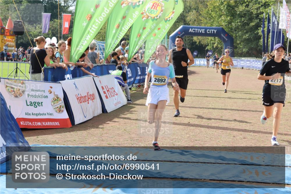 08.09.2024 - Airport Race Strokosch-Dieckow http://msf.ph/oto/6990541 08.09.2024 12:11:31 Ziel 285, 446, 2618, 2717, 2891, 2892, 3039 meine-sportfotos.de