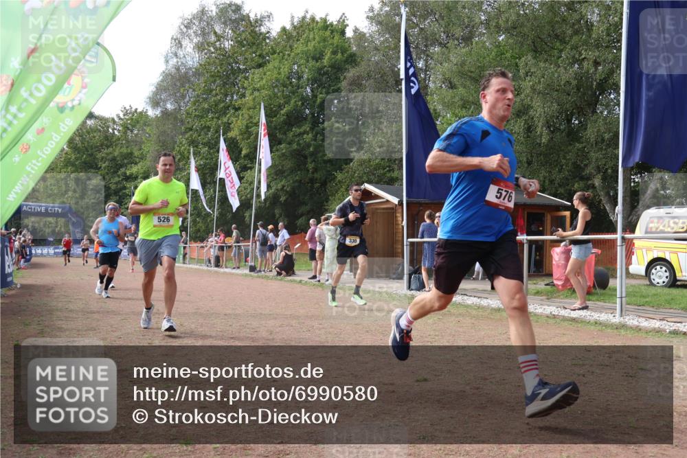 08.09.2024 - Airport Race Strokosch-Dieckow http://msf.ph/oto/6990580 08.09.2024 12:33:50 Ziel 193, 330, 526, 576, 1098, 1102, 1263 meine-sportfotos.de