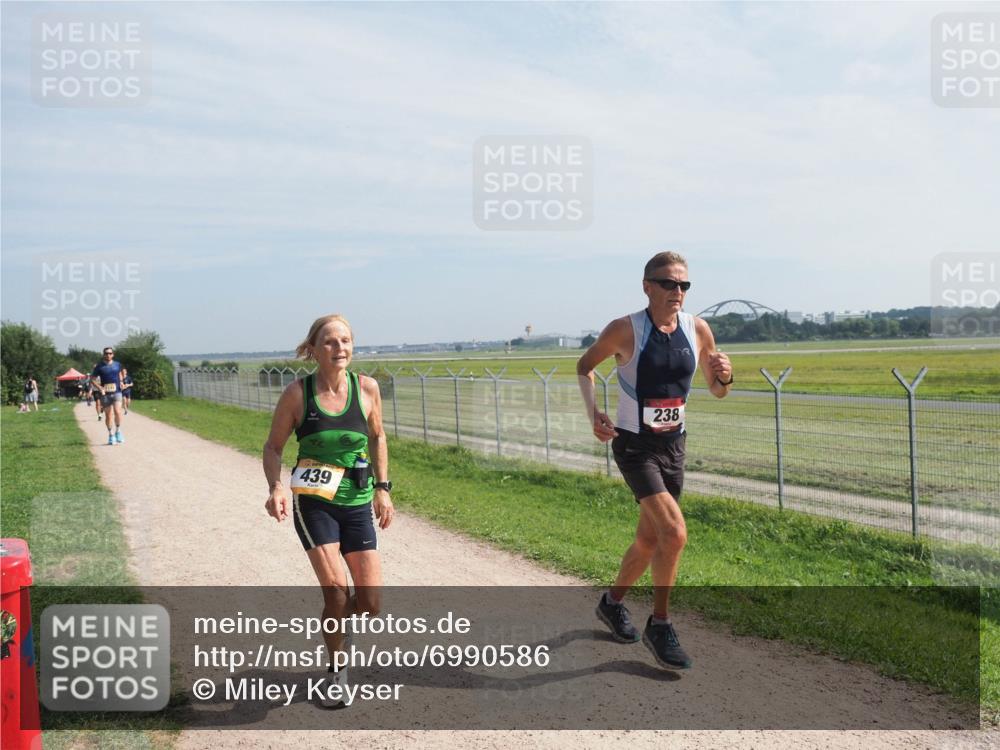08.09.2024 - Airport Race Miley Keyser http://msf.ph/oto/6990586 08.09.2024 12:08:30 Laufen OLYMPUS, DIGITAL, CAMERA meine-sportfotos.de