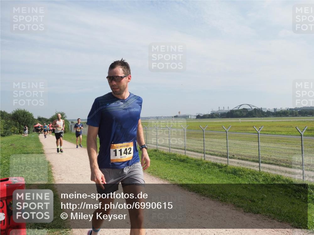 08.09.2024 - Airport Race Miley Keyser http://msf.ph/oto/6990615 08.09.2024 12:08:35 Laufen OLYMPUS, DIGITAL, CAMERA meine-sportfotos.de