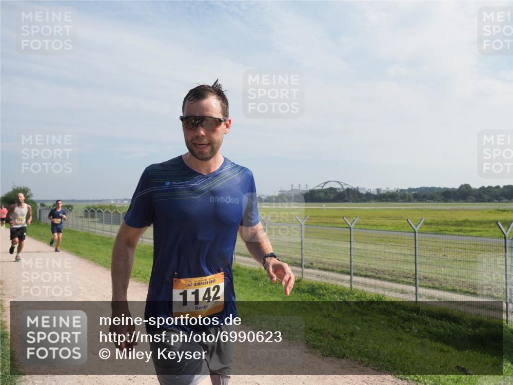 08.09.2024 - Airport Race Miley Keyser http://msf.ph/oto/6990623 08.09.2024 12:08:36 Laufen OLYMPUS, DIGITAL, CAMERA meine-sportfotos.de