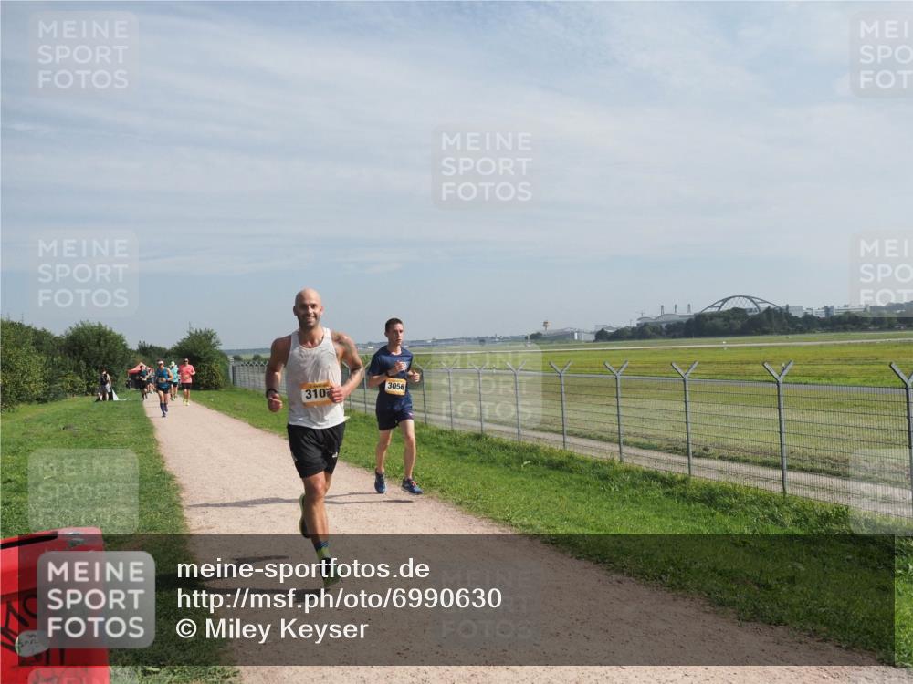 08.09.2024 - Airport Race Miley Keyser http://msf.ph/oto/6990630 08.09.2024 12:08:38 Laufen OLYMPUS, DIGITAL, CAMERA meine-sportfotos.de
