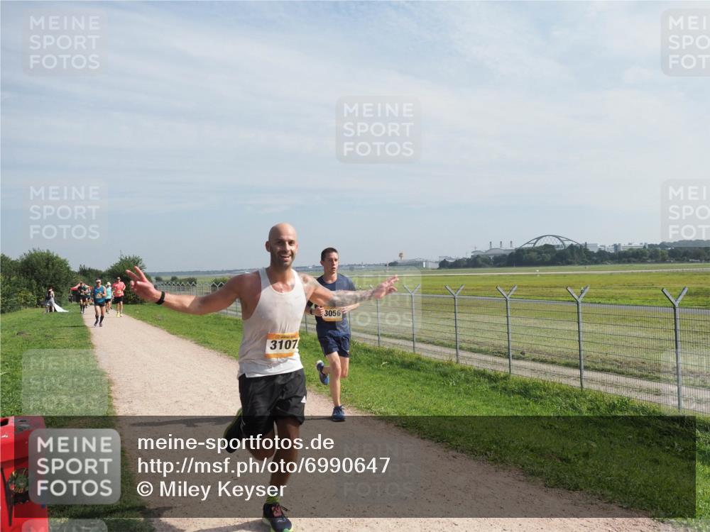 08.09.2024 - Airport Race Miley Keyser http://msf.ph/oto/6990647 08.09.2024 12:08:39 Laufen OLYMPUS, DIGITAL, CAMERA meine-sportfotos.de