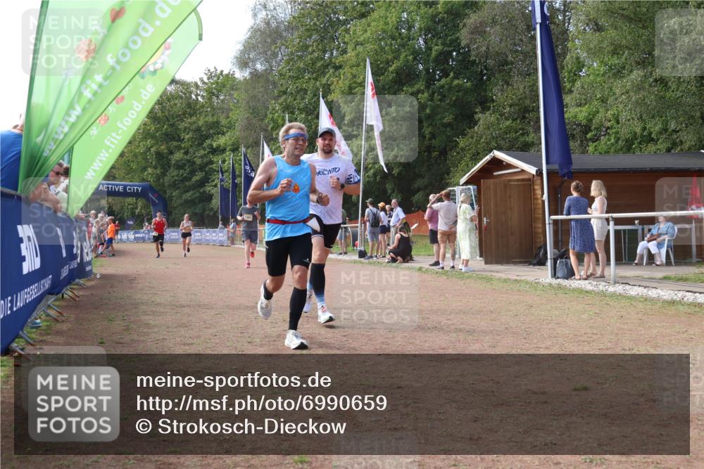 08.09.2024 - Airport Race Strokosch-Dieckow http://msf.ph/oto/6990659 08.09.2024 12:33:52 Ziel 193, 330, 526, 1098, 1102, 1263 meine-sportfotos.de