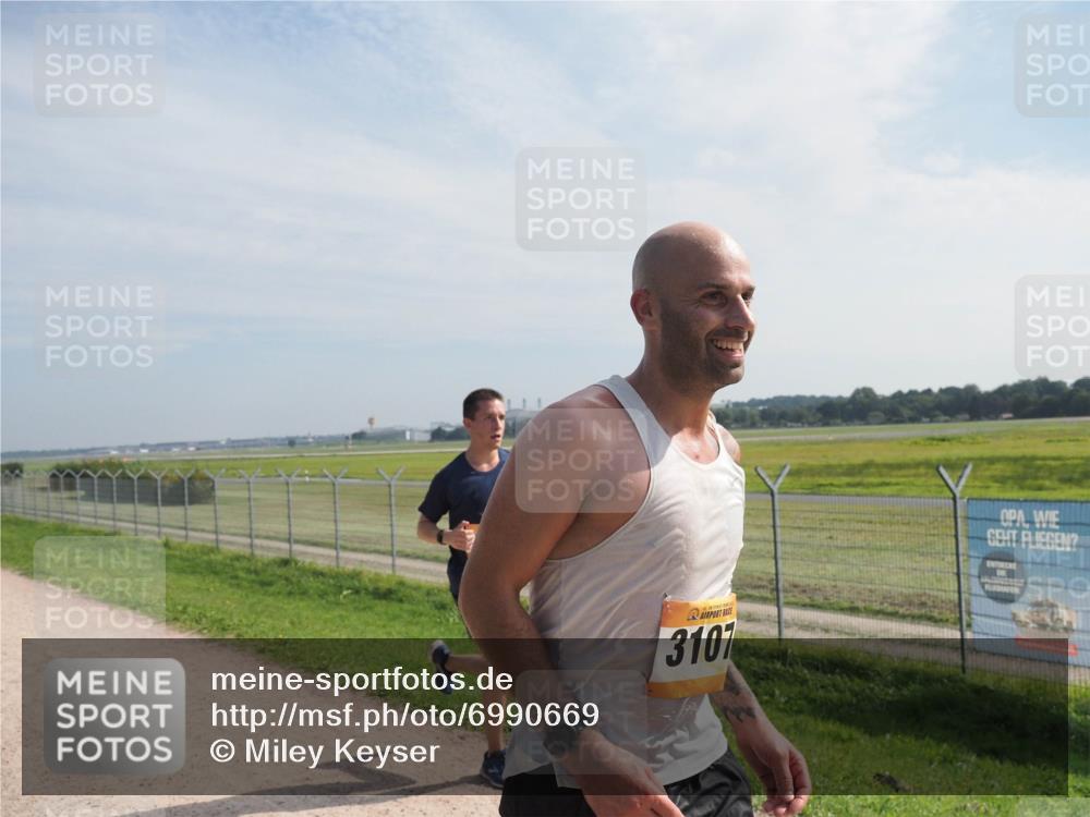 08.09.2024 - Airport Race Miley Keyser http://msf.ph/oto/6990669 08.09.2024 12:08:39 Laufen OLYMPUS, DIGITAL, CAMERA meine-sportfotos.de