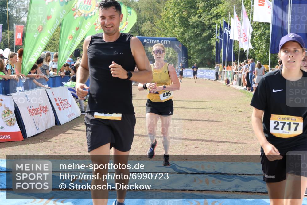 08.09.2024 - Airport Race Strokosch-Dieckow http://msf.ph/oto/6990723 08.09.2024 12:11:35 Ziel 446, 2618, 2717, 2891, 2892, 3039 meine-sportfotos.de