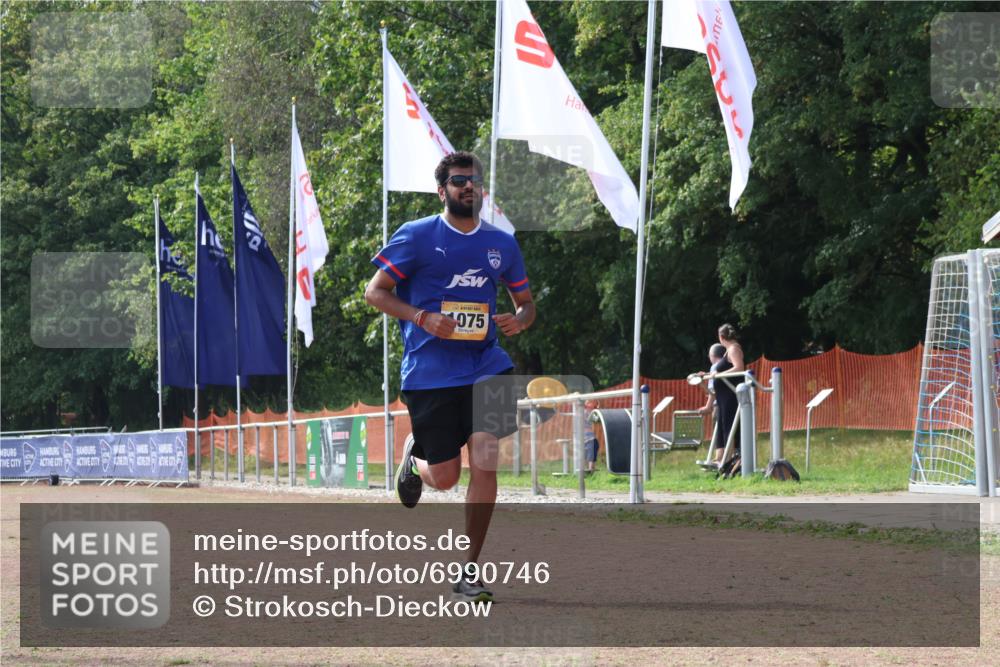 08.09.2024 - Airport Race Strokosch-Dieckow http://msf.ph/oto/6990746 08.09.2024 13:06:45 Ziel 1075 meine-sportfotos.de