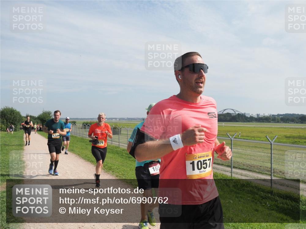 08.09.2024 - Airport Race Miley Keyser http://msf.ph/oto/6990762 08.09.2024 12:08:50 Laufen OLYMPUS, DIGITAL, CAMERA meine-sportfotos.de