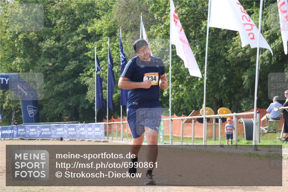 08.09.2024 - Airport Race Strokosch-Dieckow http://msf.ph/oto/6990861 08.09.2024 13:06:52 Ziel 734 meine-sportfotos.de
