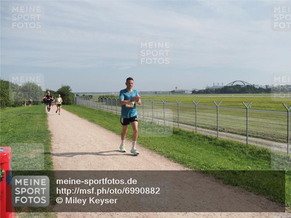 08.09.2024 - Airport Race Miley Keyser http://msf.ph/oto/6990882 08.09.2024 12:09:00 Laufen OLYMPUS, DIGITAL, CAMERA meine-sportfotos.de