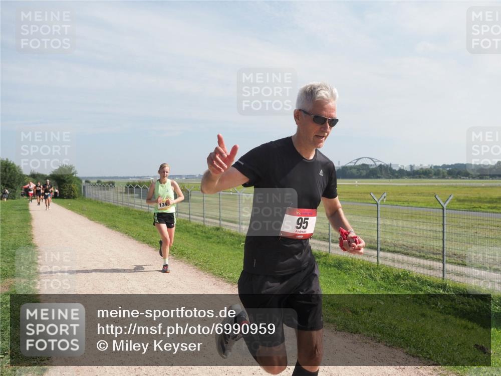 08.09.2024 - Airport Race Miley Keyser http://msf.ph/oto/6990959 08.09.2024 12:09:05 Laufen OLYMPUS, DIGITAL, CAMERA meine-sportfotos.de
