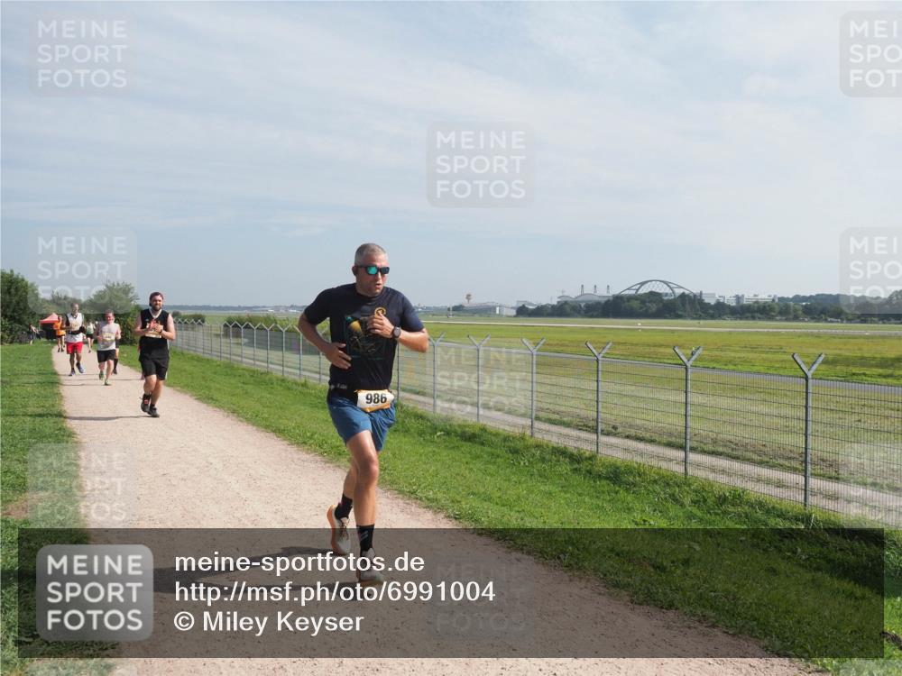 08.09.2024 - Airport Race Miley Keyser http://msf.ph/oto/6991004 08.09.2024 12:09:14 Laufen OLYMPUS, DIGITAL, CAMERA meine-sportfotos.de