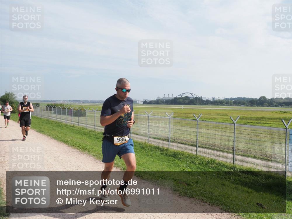 08.09.2024 - Airport Race Miley Keyser http://msf.ph/oto/6991011 08.09.2024 12:09:15 Laufen OLYMPUS, DIGITAL, CAMERA meine-sportfotos.de