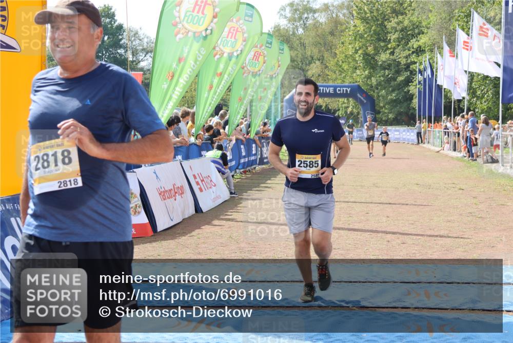 08.09.2024 - Airport Race Strokosch-Dieckow http://msf.ph/oto/6991016 08.09.2024 12:11:55 Ziel 2585, 2631, 2680, 2818 meine-sportfotos.de