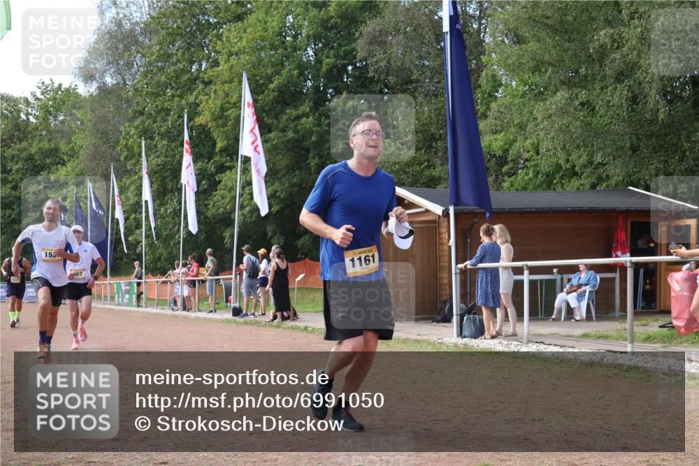 08.09.2024 - Airport Race Strokosch-Dieckow http://msf.ph/oto/6991050 08.09.2024 12:34:16 Ziel 104, 407, 927, 1161, 1273, 1527 meine-sportfotos.de