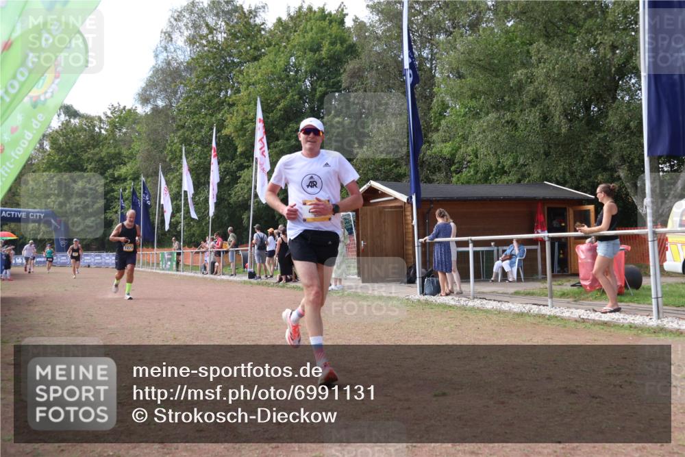 08.09.2024 - Airport Race Strokosch-Dieckow http://msf.ph/oto/6991131 08.09.2024 12:34:19 Ziel 210, 407, 655, 927, 1273 meine-sportfotos.de