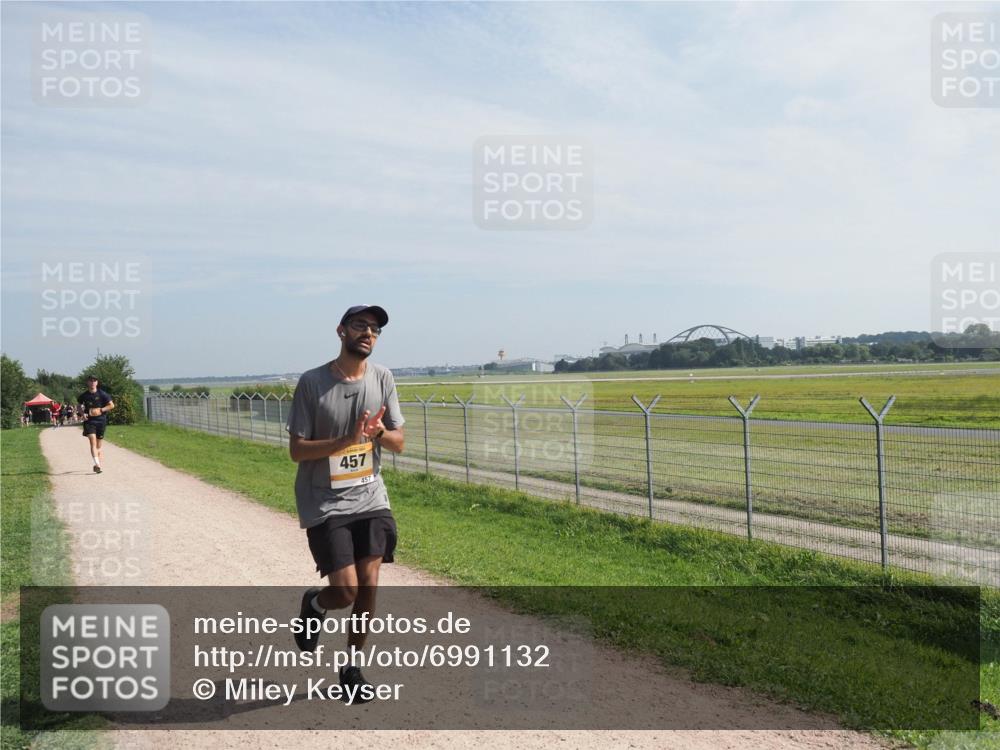 08.09.2024 - Airport Race Miley Keyser http://msf.ph/oto/6991132 08.09.2024 12:09:32 Laufen OLYMPUS, DIGITAL, CAMERA meine-sportfotos.de