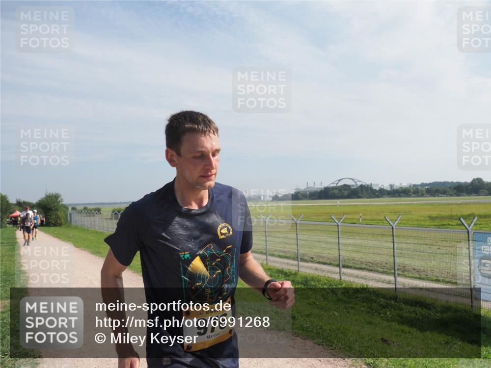 08.09.2024 - Airport Race Miley Keyser http://msf.ph/oto/6991268 08.09.2024 12:09:59 Laufen OLYMPUS, DIGITAL, CAMERA meine-sportfotos.de