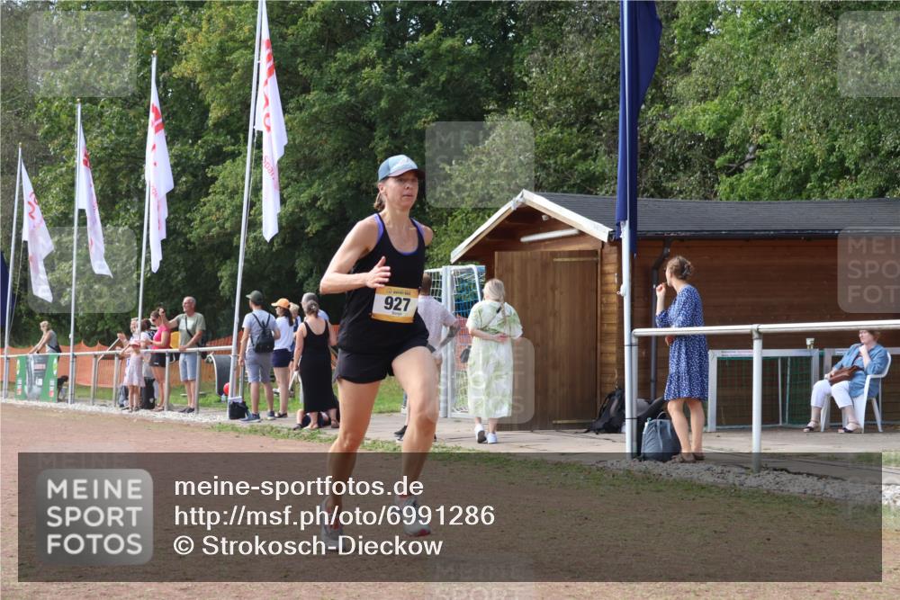 08.09.2024 - Airport Race Strokosch-Dieckow http://msf.ph/oto/6991286 08.09.2024 12:34:25 Ziel 157, 210, 655, 683, 927, 1273 meine-sportfotos.de