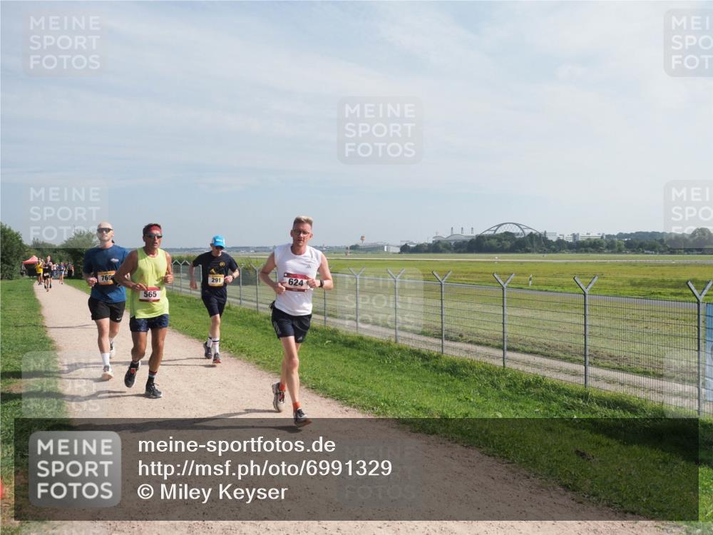 08.09.2024 - Airport Race Miley Keyser http://msf.ph/oto/6991329 08.09.2024 12:10:16 Laufen OLYMPUS, DIGITAL, CAMERA meine-sportfotos.de