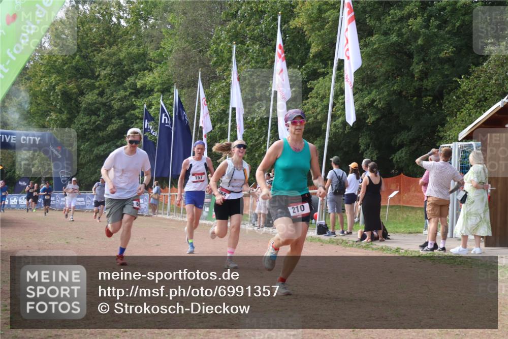08.09.2024 - Airport Race Strokosch-Dieckow http://msf.ph/oto/6991357 08.09.2024 12:34:27 Ziel 157, 210, 655, 683 meine-sportfotos.de