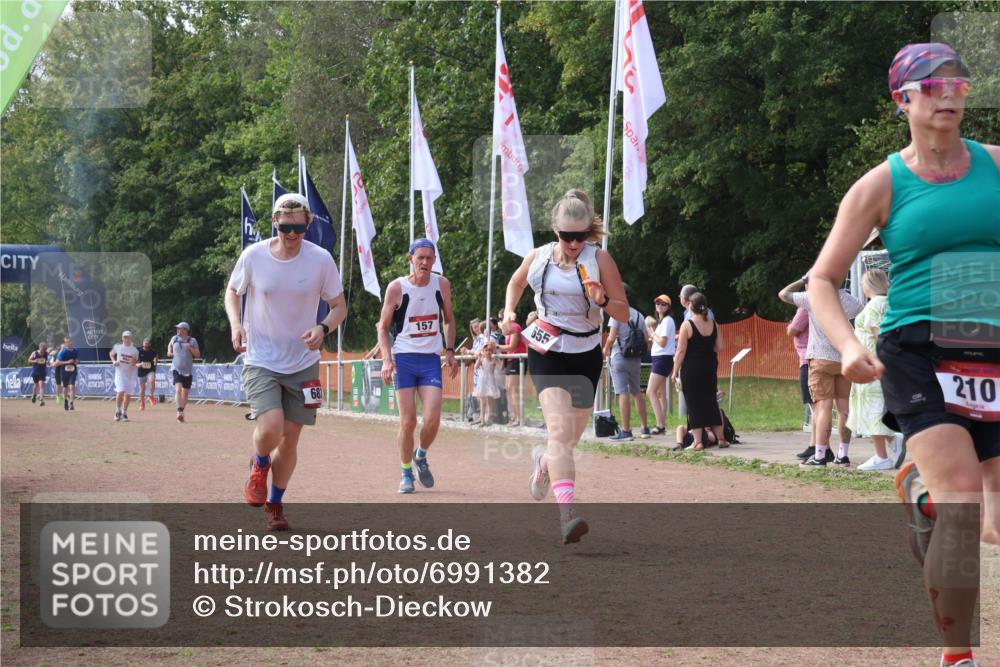 08.09.2024 - Airport Race Strokosch-Dieckow http://msf.ph/oto/6991382 08.09.2024 12:34:28 Ziel 157, 210, 655, 683, 1072 meine-sportfotos.de