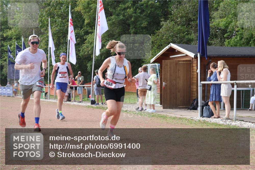 08.09.2024 - Airport Race Strokosch-Dieckow http://msf.ph/oto/6991400 08.09.2024 12:34:29 Ziel 157, 210, 231, 655, 683, 1072 meine-sportfotos.de