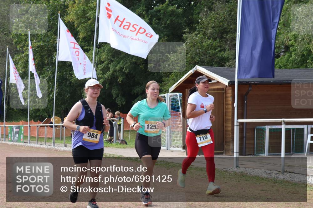 08.09.2024 - Airport Race Strokosch-Dieckow http://msf.ph/oto/6991425 08.09.2024 13:08:20 Ziel 355, 715, 815, 984, 1255 meine-sportfotos.de