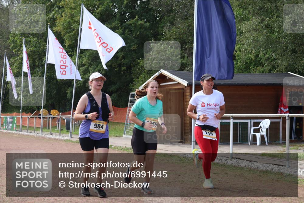 08.09.2024 - Airport Race Strokosch-Dieckow http://msf.ph/oto/6991445 08.09.2024 13:08:20 Ziel 355, 715, 815, 984, 1255 meine-sportfotos.de