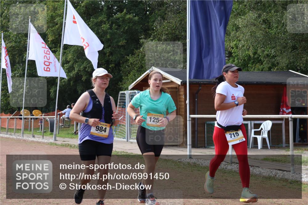 08.09.2024 - Airport Race Strokosch-Dieckow http://msf.ph/oto/6991450 08.09.2024 13:08:21 Ziel 355, 715, 815, 984, 1255 meine-sportfotos.de