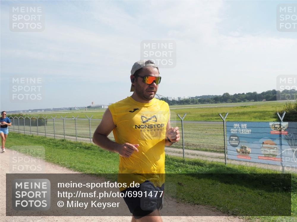 08.09.2024 - Airport Race Miley Keyser http://msf.ph/oto/6991477 08.09.2024 12:10:31 Laufen OLYMPUS, DIGITAL, CAMERA meine-sportfotos.de