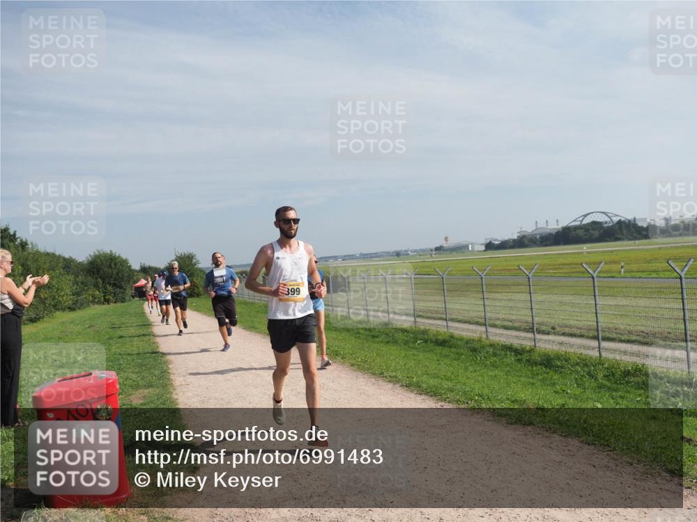 08.09.2024 - Airport Race Miley Keyser http://msf.ph/oto/6991483 08.09.2024 12:10:32 Laufen OLYMPUS, DIGITAL, CAMERA meine-sportfotos.de