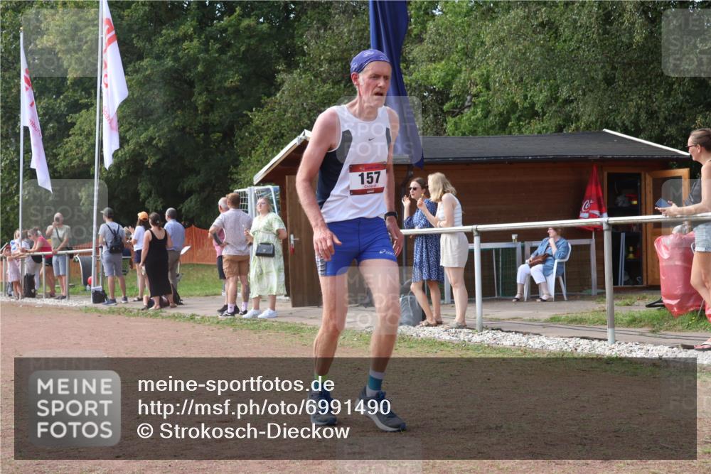 08.09.2024 - Airport Race Strokosch-Dieckow http://msf.ph/oto/6991490 08.09.2024 12:34:31 Ziel 157, 231, 520, 662, 683, 1072 meine-sportfotos.de
