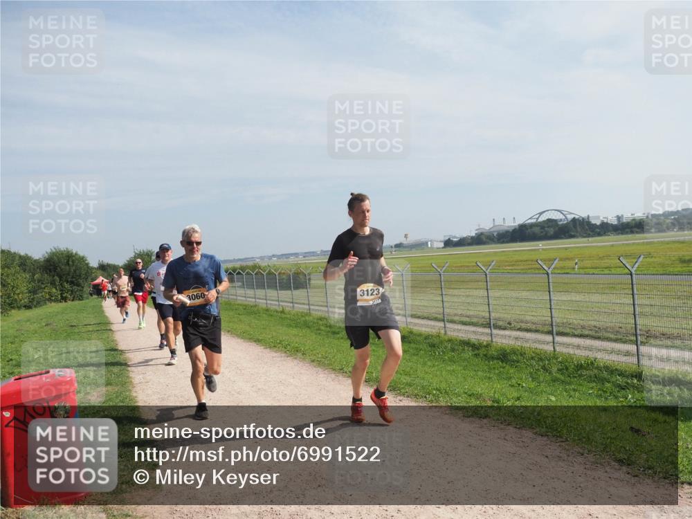 08.09.2024 - Airport Race Miley Keyser http://msf.ph/oto/6991522 08.09.2024 12:10:36 Laufen OLYMPUS, DIGITAL, CAMERA meine-sportfotos.de