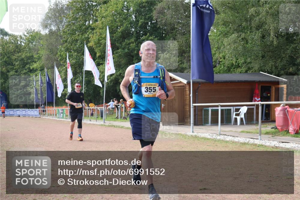 08.09.2024 - Airport Race Strokosch-Dieckow http://msf.ph/oto/6991552 08.09.2024 13:08:23 Ziel 355, 715, 815, 984, 1255 meine-sportfotos.de