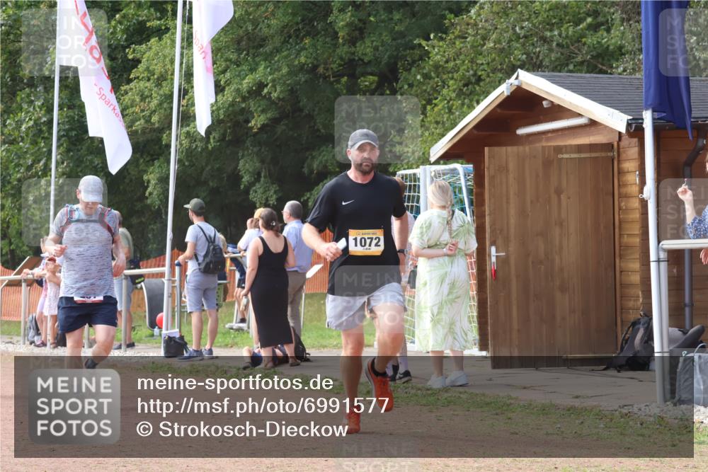 08.09.2024 - Airport Race Strokosch-Dieckow http://msf.ph/oto/6991577 08.09.2024 12:34:35 Ziel 231, 520, 662, 857, 1072 meine-sportfotos.de